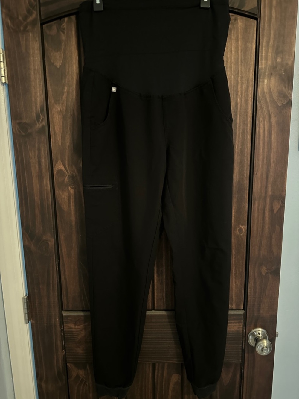 Figs Black Maternity/Jogger Scrub Pants with 5 Pockets - Women